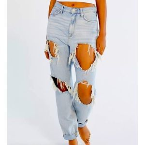 BDG High-Waisted Mom Jean